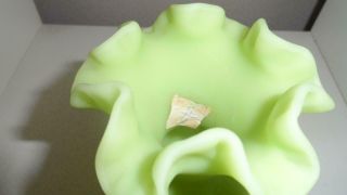 Fenton Glass Lime Green Sherbet Satin Vase Melon Rib 2