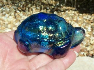 Robert Held Art Glass Blue Iridescent Carnival Glass Turtle Figurine W/ Label