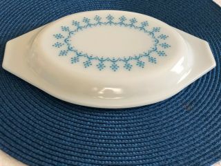PYREX Blue Garland Snowflake Oval Casserole - Serving dish with Lid 4