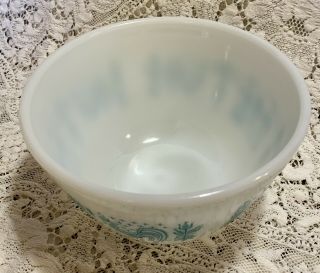 Vintage PYREX Mixing Bowl TURQUOISE on WHITE Amish Butterprint 1 1/2 Pint 401 4