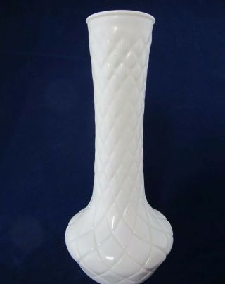 Vintage Milk Hoosier Glass 4092 Vase Criss - Cross Diamond Pattern - 9 " Tall