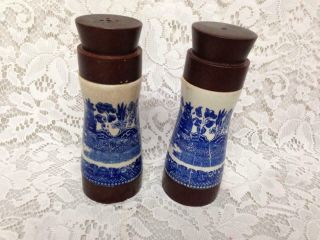 Vintage,  Rare,  Blue Willow 6in Wood - Ceramics Salt or Pepper Shakers 3