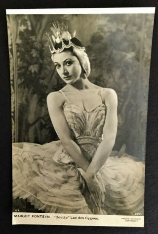 Margot Fonteyn.  Vintage 1940 