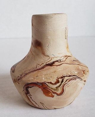Vintage Nemadji USA Pottery swirl vase art small 3.  5 