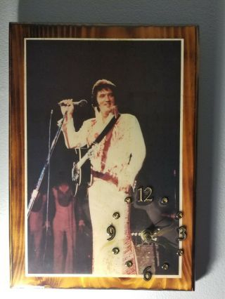 VINTAGE 70s or 80s ELVIS PRESLEY WOODEN PLAQUE DISPLAY WALL CLOCK 9X13 INCHES 3