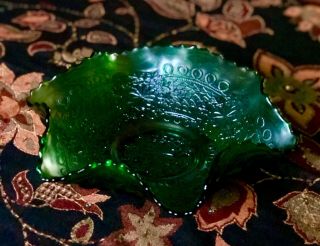 Vintage Rare green carnival glass Northwood Bowl With Scalloped Edges Flowers 4