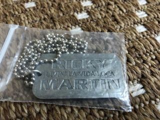Ricky Martin 1999 Livin La Vida Loca Dog Tag Necklace w/Chain Vintage Pewter NBU 2