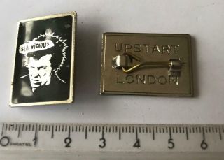 Punk : Sid Vicious / Sex Pistols Pin Brooch From 1990s £0.  99 Post Worldwide