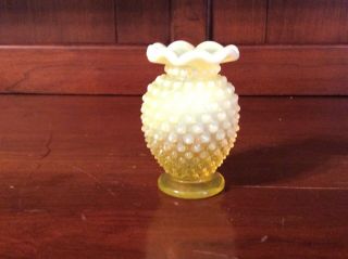 Vintage Fenton Topaz Opalescent Hobnail Mini Bud Vase