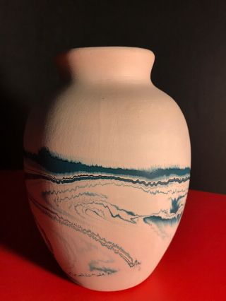 Vintage Nemadji Native Swirl Art Pottery Large 7” VASE 3