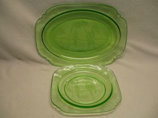 Federal Glass Parrot Green 11 1/2 " Oval Serving Platter & 7 1/2 " Salad Plate Exc