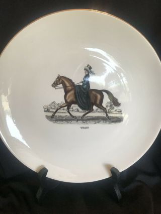 Homer Laughlin Rhythm Equestrian Dinner Plate “trot” White W/gold Trim 10 " Vtg