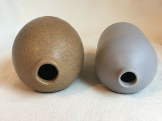 2 Judy Jackson Ceramic Pottery Feelie Weed Pot Vases Brown Gray 2