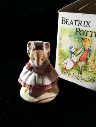 Beswick Beatrix Potter The Old Woman Who Live In A Shoe Knitting Figurine 1983