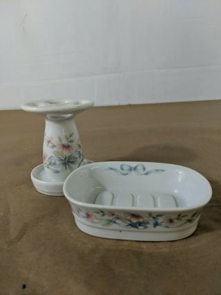 G8 Princess House Porcelain Heritage Floral Blossom Ribbon Soap & Brush Set