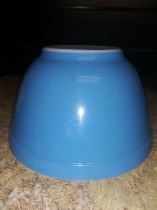 Vintage Small Size 401 Pyrex Primary Blue Nesting Mixing Bowl 1.  5 Pint Euc