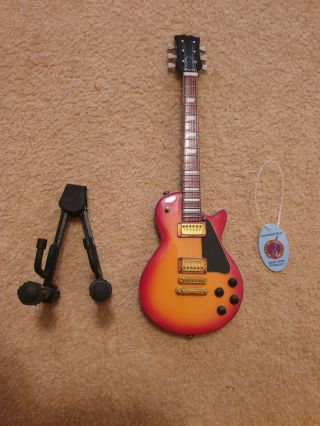 Little Heroes Gibson Les Paul Guitar