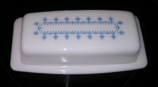 Vintage Pyrex Butter Dish W Lid Snowflake Garland Glass Blue White 72 - B