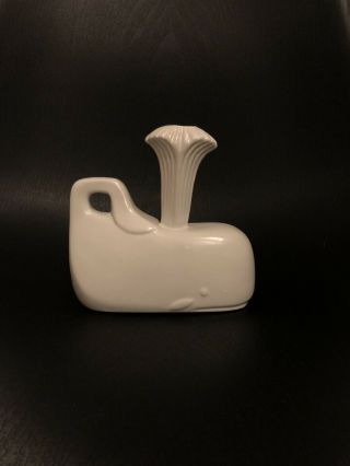 Jonathan Adler Happy Chic White Whale Vase Diffuser Ceramic Home Decor Animal