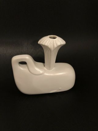 Jonathan Adler Happy Chic White Whale Vase Diffuser Ceramic Home Decor Animal 2