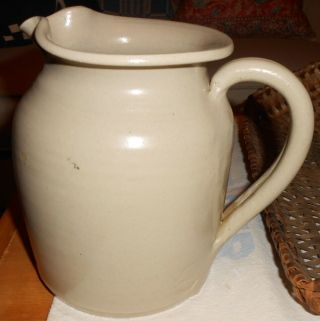 Pretty Country Style Williamsburg Pottery Stoneware Pitcher with Blue Flowers 4