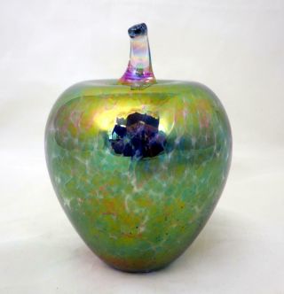 Art Glass Lge Iridescent Oilspot Hand Blown Ditchfield/heron Apple Paperweight