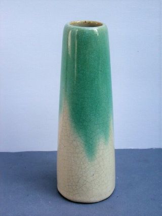 Vintage A&c Muncie Pottery 6 " Vase 107 Gloss Green/ Ivory Glaze