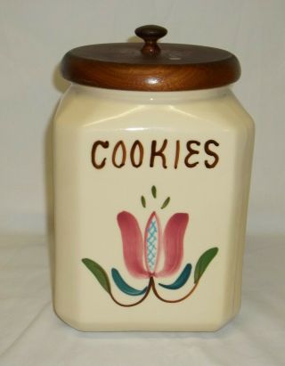 Vintage 1955 Purinton Pottery Usa Pennsylvania Dutch Cookie Jar W/ Wooden Lid