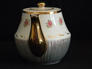 Vintage Teapot with Gold Trim,  Roses,  and Lusterware Bottom - Made in Japan 4