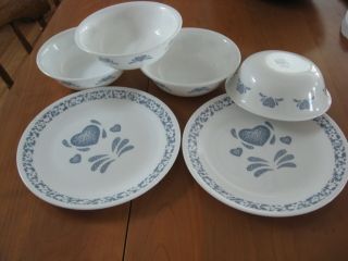 Corelle Blue Hearts 4 Soup Cereal Bowls And 2 Luncheon Plates 8 1/2 "