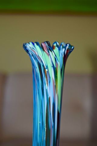 Vintage Hand Made Hand Blown Art Glass Blue Swirl Tall Bud Vase