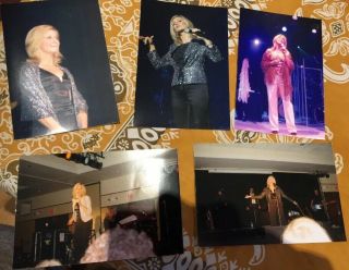 Five Mixed Concert Photos 6x4 Of Olivia Newton - John