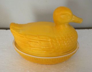 Vintage Imperial Glass Yellow Duck Nest 4.  5 " Long Candy Dish