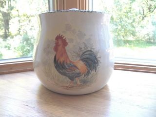 Home & Garden Party Stoneware 1998 Rooster Chicken Hand Made Beanpot Usa Retired