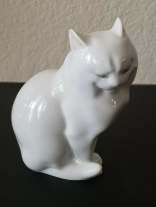Herend Hungary Hand Painted Porcelain Cat Figurine 5 " T