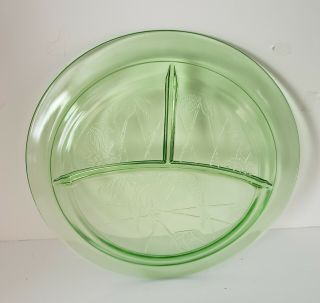 Parrot Sylvan Green Depression Glass 10 1/4 " Grill Dinner Plate - Circa 1931 - 32