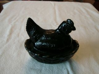 Westmoreland Black Glass Chicken Hen On Nest Candy Dish
