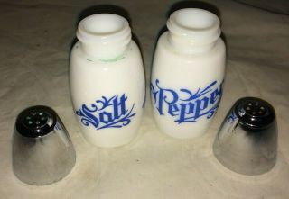 Vintage Corelle Cornflower Blue Salt & Pepper Shakers Made by Gemco 4