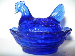 Boyd Cobalt blue glass salt cellar celt hen / chicken on nest basket dish chick 4