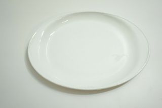 Corning Ware Centura 10 1/2 " Solid White Coupe Oval Serving Platter