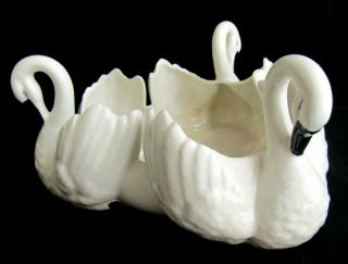 1925 Empire Porcelain Co Stoke - On - Trent Triple Swan Vase,  Bowl Or Dish,  10 " X 9 "