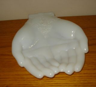 Vintage Avon Milk Glass Victorian Open Hands Soap Or Trinket Dish