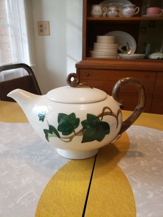 Poppytrail By Metlox California Ivy Teapot