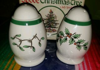 Vtg SPODE CHRISTMAS TREE SALT AND PEPPER SET Made in England 2