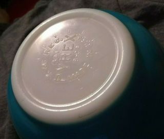 Vintage Pyrex Mixing Bowl Authentic Small 401 1 1/2 Pt Turquoise Robins Egg Blue