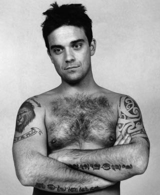 Robbie Williams Unsigned Photo - 7752 - Shirtless