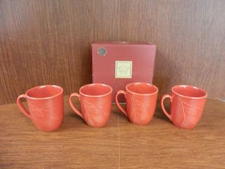 Lenox Rustic Berry Set Of 4 Mugs Embossed Pine Cones & Holly W/box