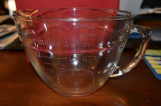 Vintage Anchor Hocking Clear Glass 2qt.  /8 Cup / 2000 Ml Measuring Bowl 14