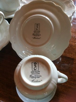Red Cliff Ironstone HEIRLOOM Fine China Tea Cup & saucers 4