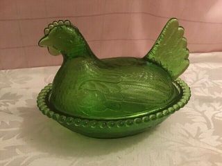 Vintage Indiana? Glass Olive Green Chicken Hen On Nest Beaded Edge Euc